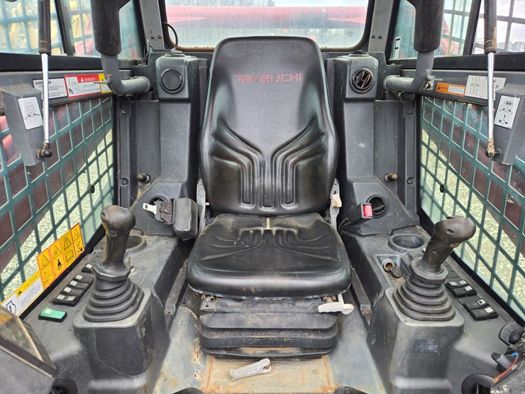 takeuchi-tl10v2-image-46