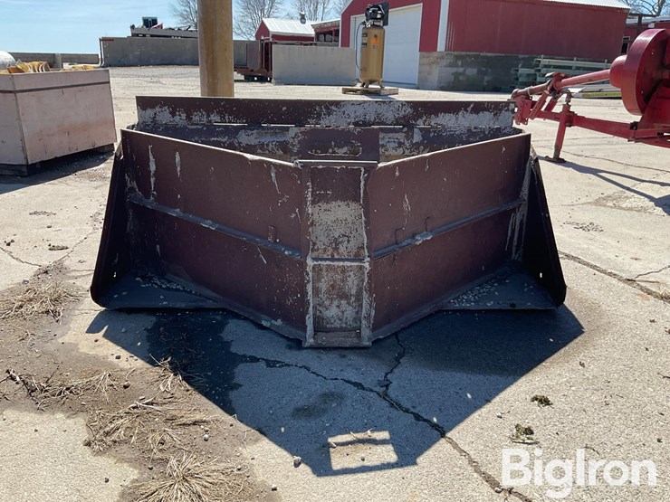 melroe-60"-concrete-utility-bucket-image-2