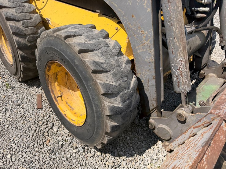 volvo-mc90b-image-10