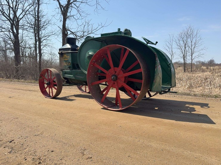 20-35-rumely-oilpull-model-m-image-2