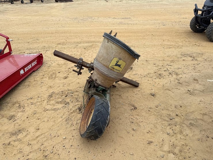 john-deere-71-image-5