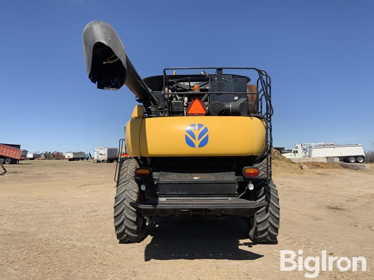 2008-new-holland-cr9060-image-6