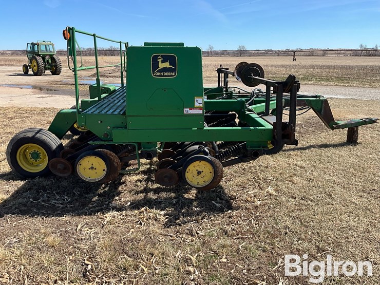 john-deere-750-image-4