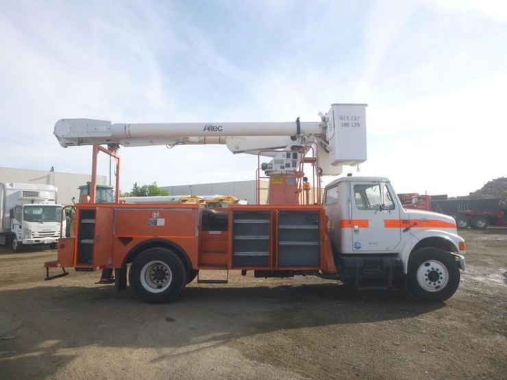 2002-international-4900-image-7