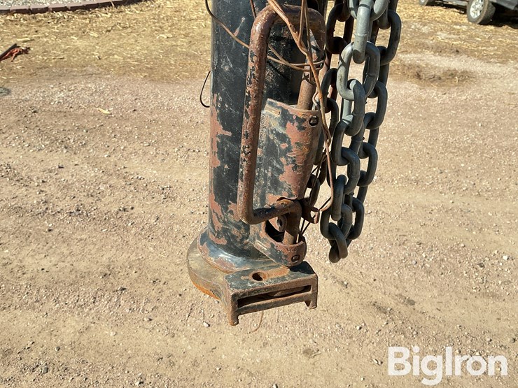 2009-titan-trailer-image-10