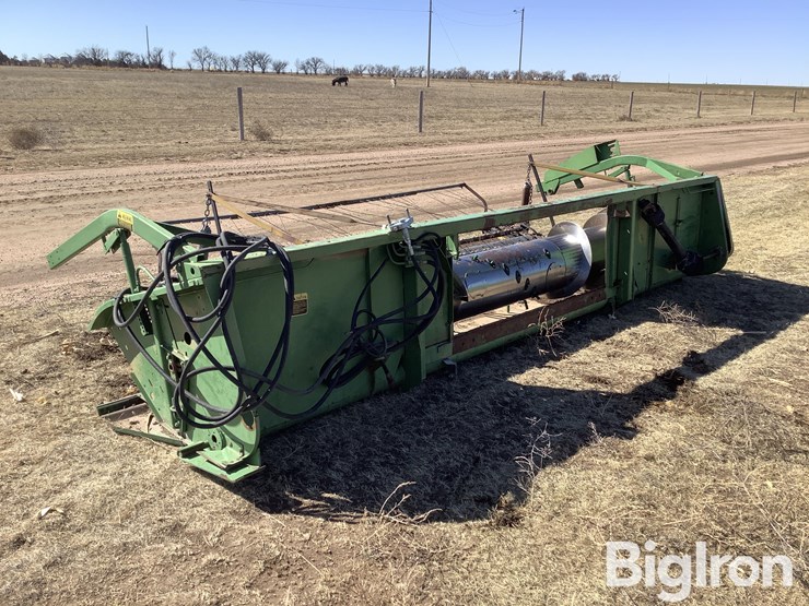 john-deere-216-image-7