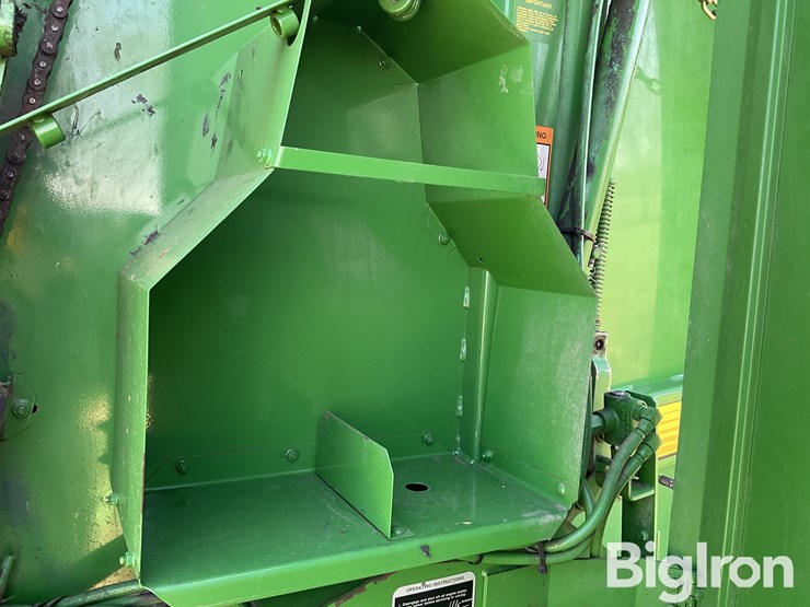 john-deere-566-image-13