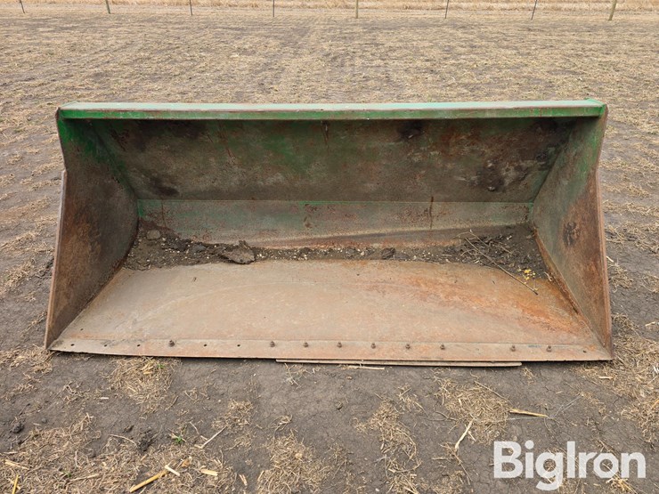 john-deere-8-image-2