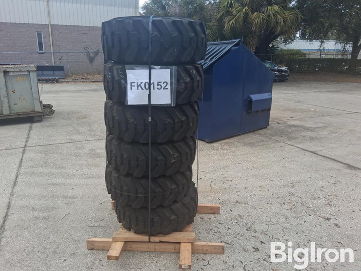 extremelift-10-16.5-tires-&-rims-image-7