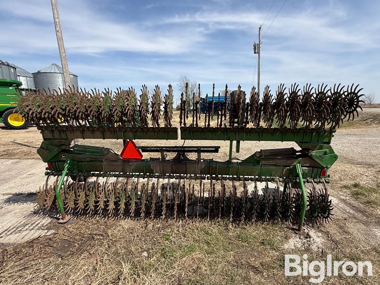 john-deere-400-image-6