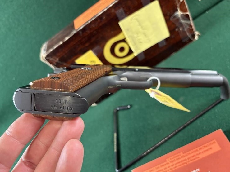 colt-series-'70-government-45-auto-pistol-image-8