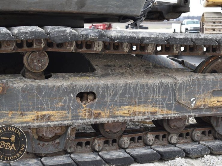 2019-volvo-ecr88d-image-43