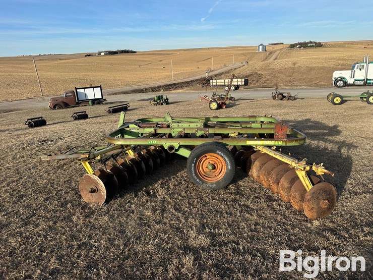 john-deere-110-image-9