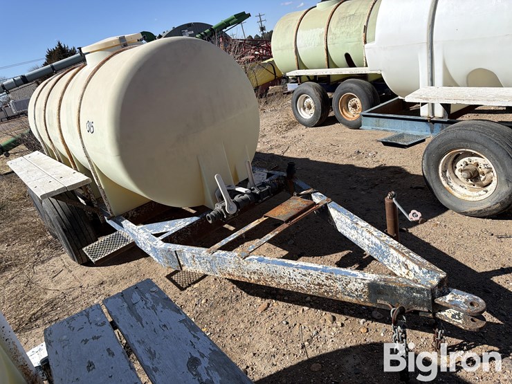 1050-gallon-t/a-nurse-tank-trailer-image-2