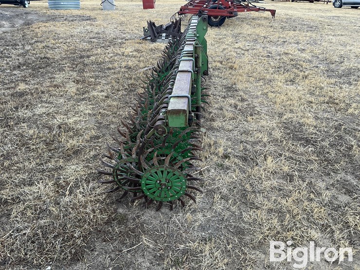 john-deere-400-image-4