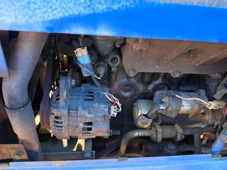 new-holland-tc30-image-6