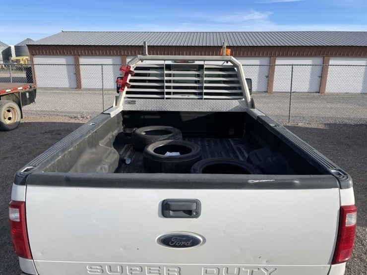 2009-ford-f250-xlt-image-16