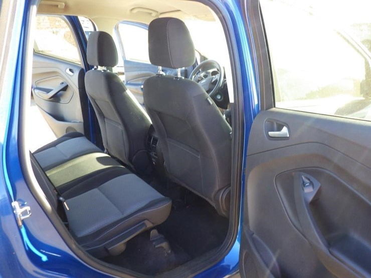 2017-ford-escape-image-8