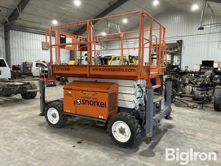 2016-snorkel-s2770rt-image-3