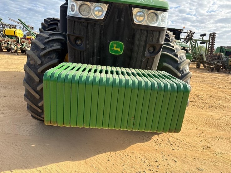 2012-john-deere-8260r-image-18