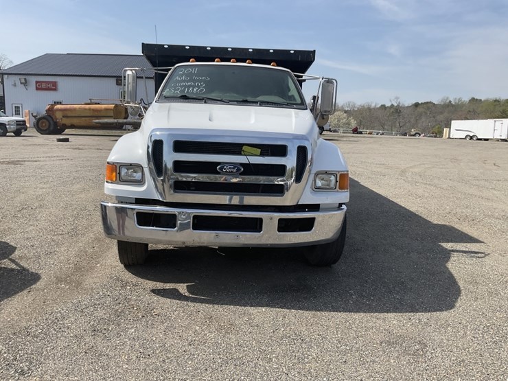 2011-ford-f650xl-image-2