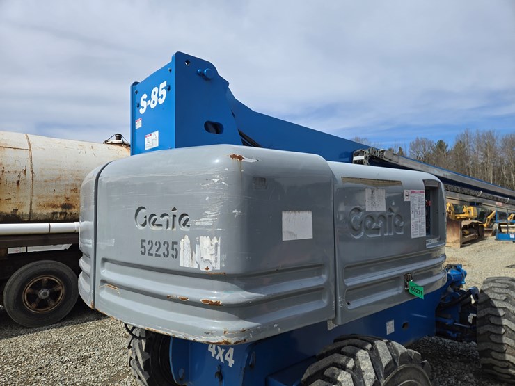 2007-genie-s85-image-23