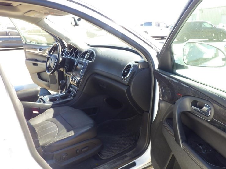 2017-buick-enclave-image-6