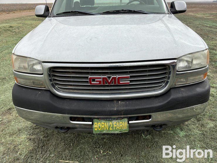 2001-gmc-sierra-2500-image-10