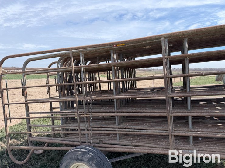 livestock-panels-&-trailer-image-15