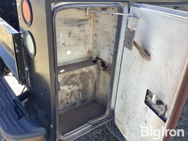 2005-ford-f350-xl-image-12