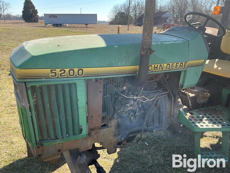 1996-john-deere-5200-image-12