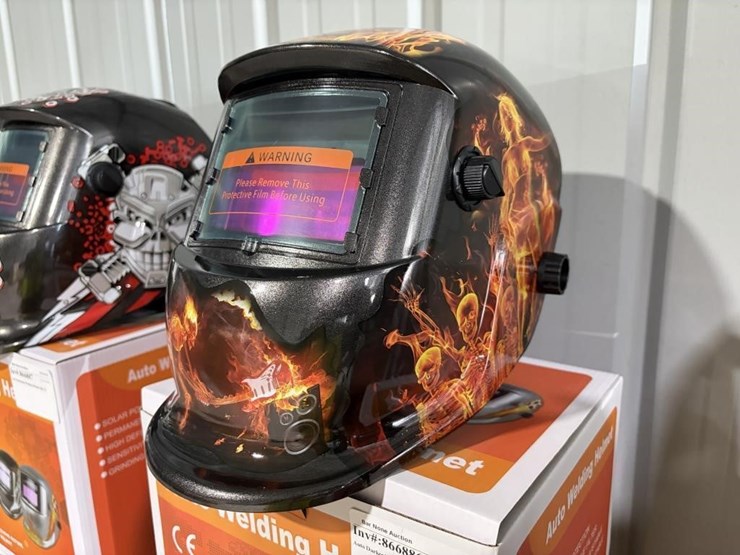 auto-darkening-welding-helmet-(qty-2)-image-2