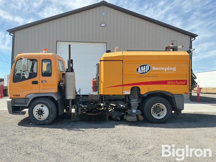 2008-gmc-t7500-image-8