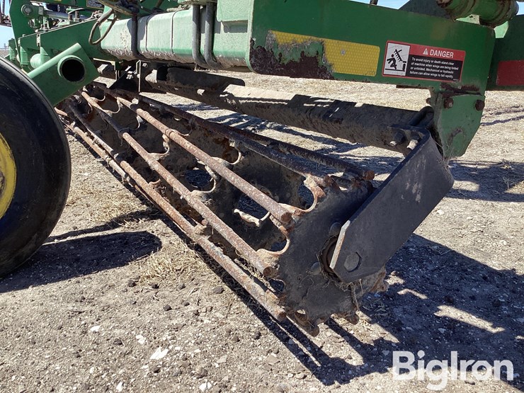 john-deere-200-image-18