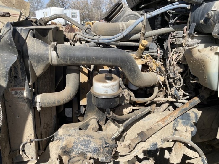 2007-kenworth-t300-image-13