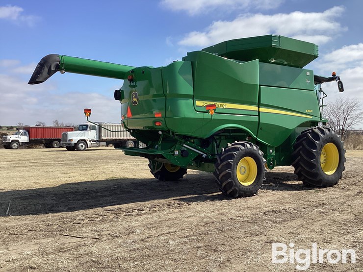2015-john-deere-s660-image-5