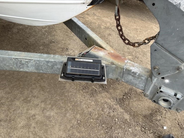 1990-unknown-trailer-image-29