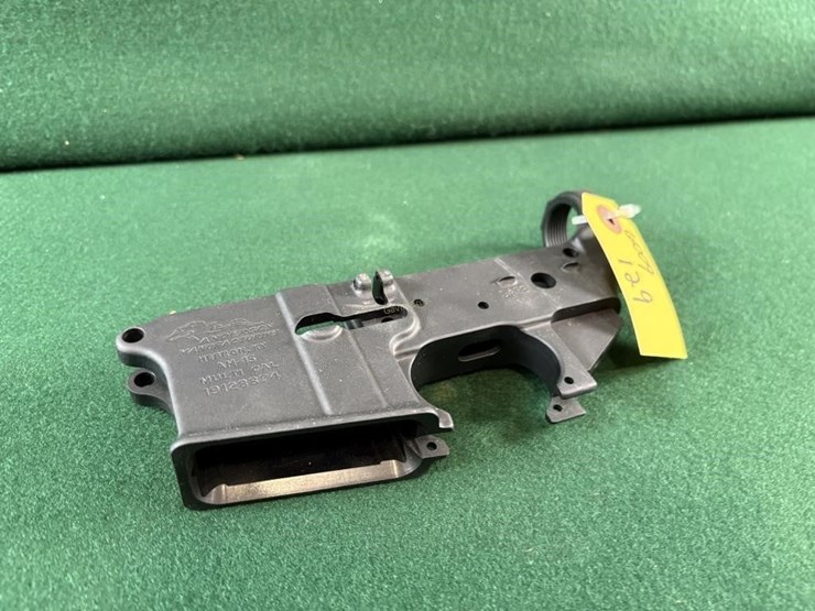 anderson-arms-am-15-multi-cal-lower-image-7
