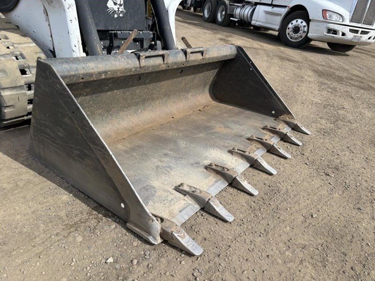 2022-bobcat-t66-image-10