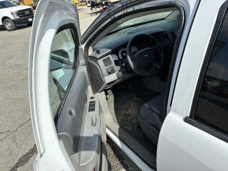 2008-dodge-durango-image-12