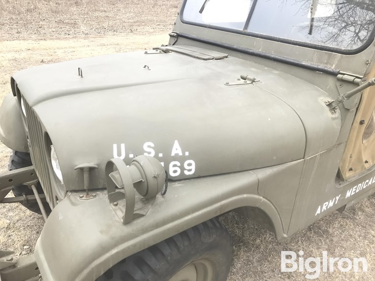 1955-willys-4x4-u.s-army-ambulance-image-10