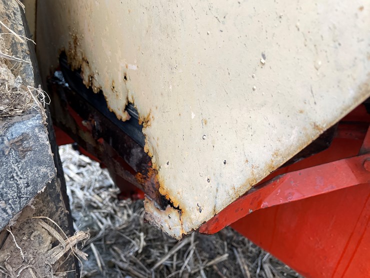 #105-•-case-1030-comfort-king-diesel-tractor-with-duals-image-22