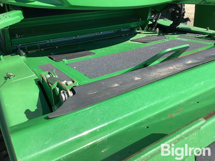 2012-john-deere-s660-image-16