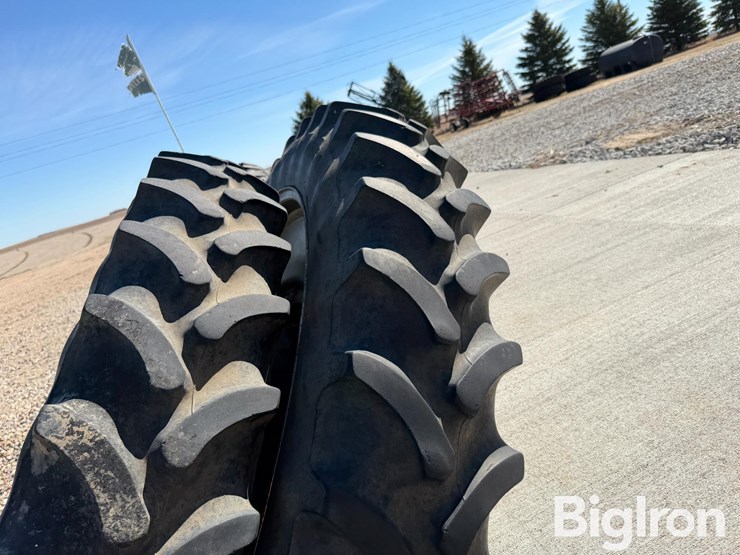 firestone-12.4r54-tractor-tires-image-17