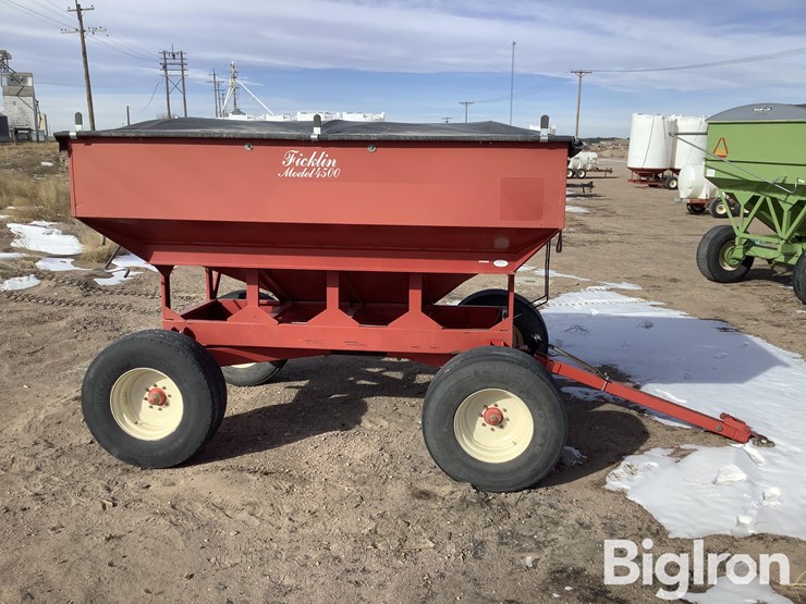 fricklin-4500-gravity-wagon-image-4