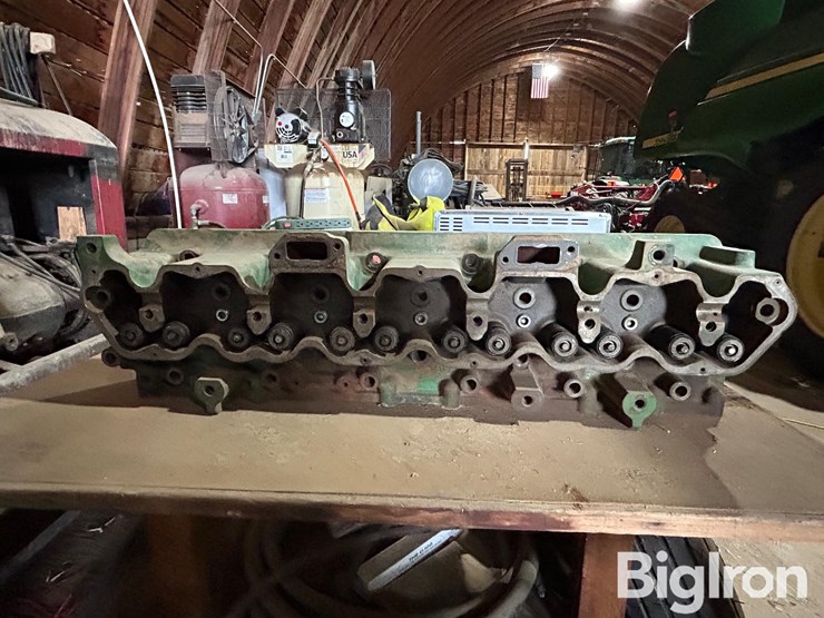 john-deere-8870-image-4