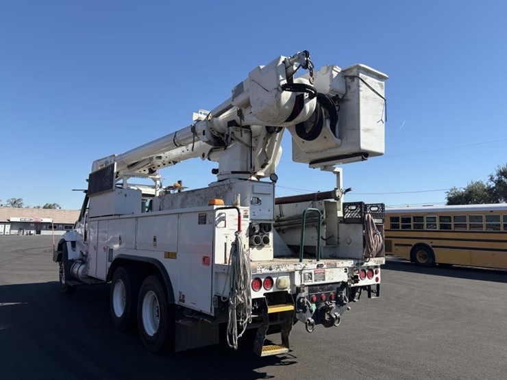 2013-international-workstar-7400-image-4