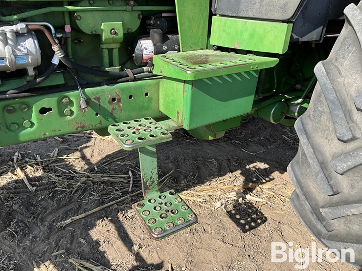 1984-john-deere-4450-image-13