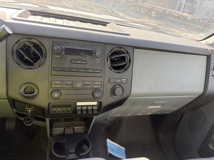 2012-ford-f450-image-15