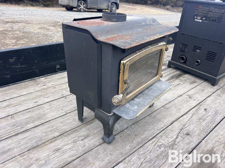 century-cjw1500-wood-burning-stove-image-3